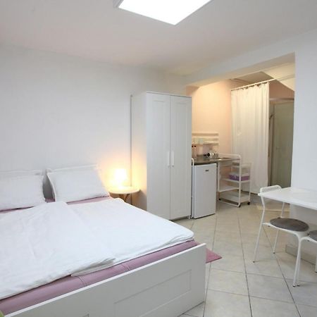 City Room Apartment Date Koper Extérieur photo